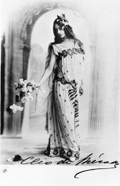 Cléo de Mérode, vers 1890 - French Photographer